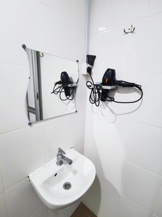 Gurney Coast Guest House By Sky Hive George Town Ngoại thất bức ảnh