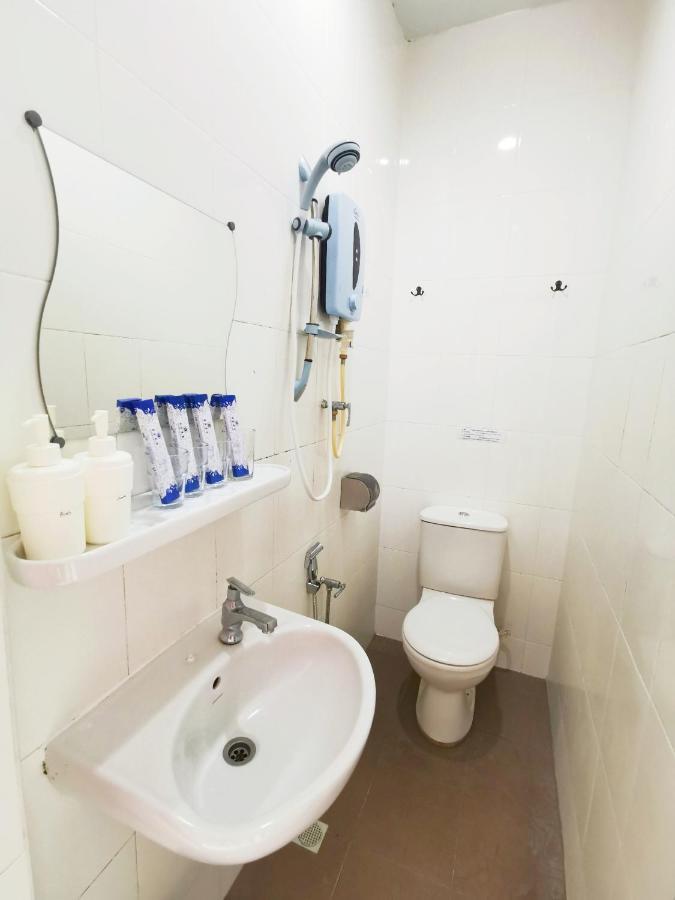 Gurney Coast Guest House By Sky Hive George Town Ngoại thất bức ảnh
