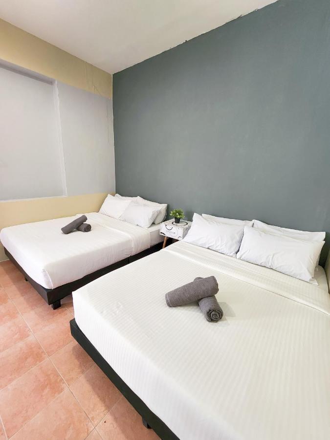 Gurney Coast Guest House By Sky Hive George Town Ngoại thất bức ảnh
