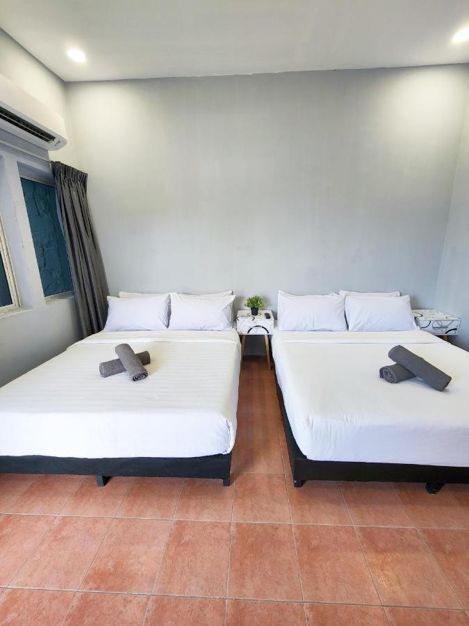 Gurney Coast Guest House By Sky Hive George Town Ngoại thất bức ảnh