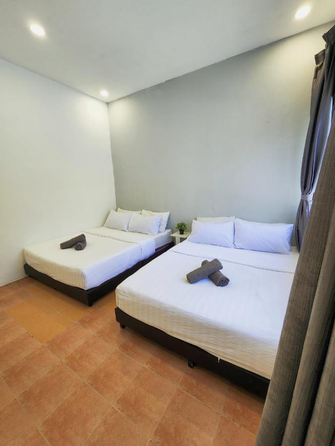 Gurney Coast Guest House By Sky Hive George Town Ngoại thất bức ảnh