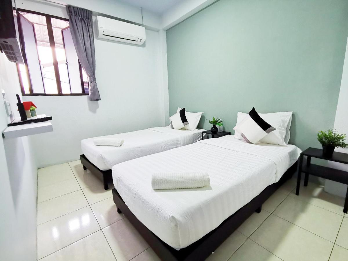 Gurney Coast Guest House By Sky Hive George Town Ngoại thất bức ảnh